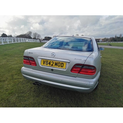 152 - 1999 Mercedes-Benz E55 AMG Auto
Registration No: V842 MOD