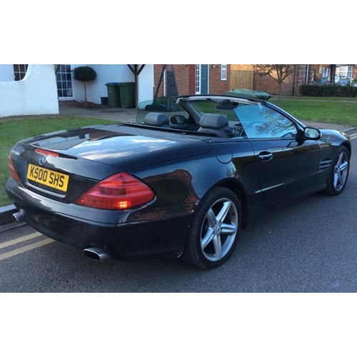 166 - 2003 Mercedes SL500 
Registration No: K500 SHS