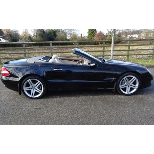 163 - 2006 Mercedes 350 SL 
Registration No: TBC