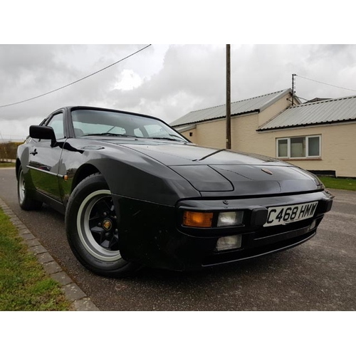 167 - 1985 Porsche 944 Coupe
Registration No: C468 HMW