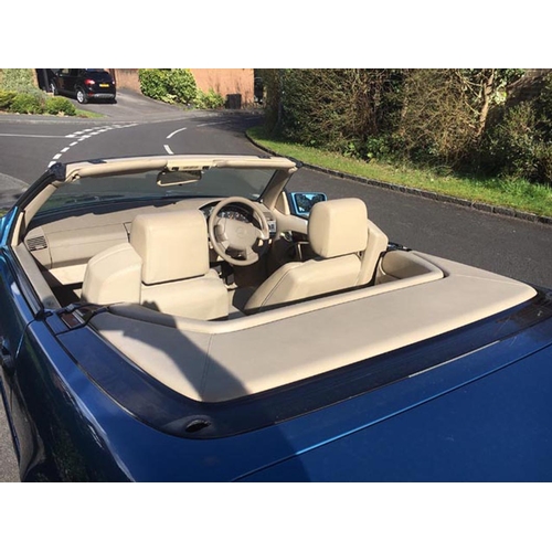 161 - 1998 Mercedes Benz SL320
Registration No: R595 DDX