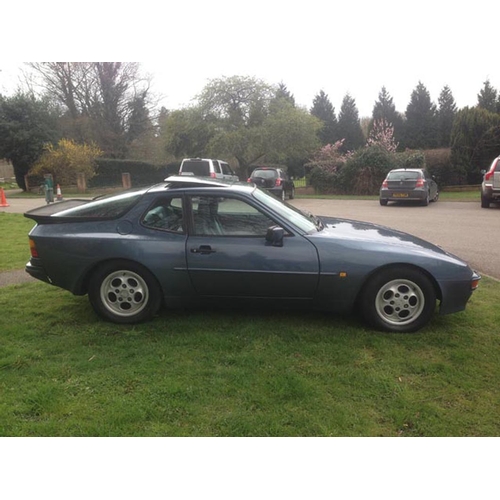 183 - 1989 Porsche 944 2.7 Lux 
Registration No: CBZ 9441