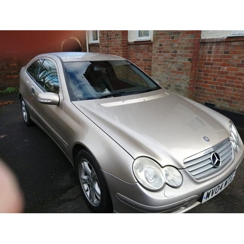 178 - 2004 MERCEDES-BENZ C180 KOMPRESSOR SPECIAL EDITION
REGISTRATION NO: WV04 WTG