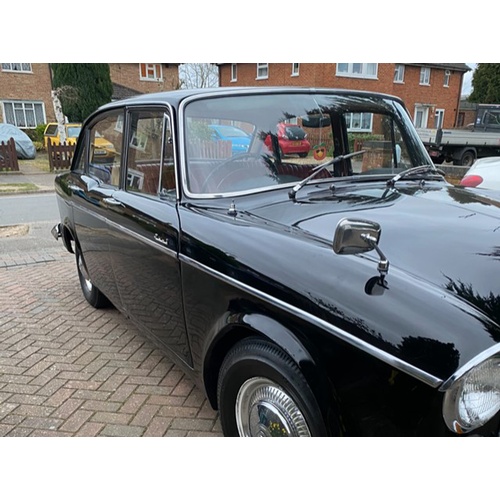 112 - 1966 HUMBER HAWK SERIES V
REGISTRATION NO: GUH 257D