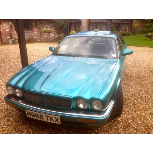 168 - 1995 JAGUAR XJR
REGISTRATION NO: M966 TKX