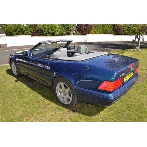 162 - 1998 MERCEDES-BENZ SL 320 AUTO
REGISTRATION NO: R139 NPN