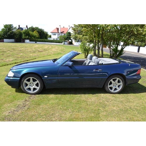 162 - 1998 MERCEDES-BENZ SL 320 AUTO
REGISTRATION NO: R139 NPN