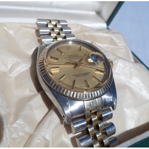 22 - A ROLEX OYSTER PERPETUAL DATEJUST