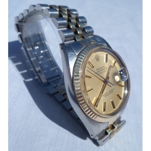 22 - A ROLEX OYSTER PERPETUAL DATEJUST