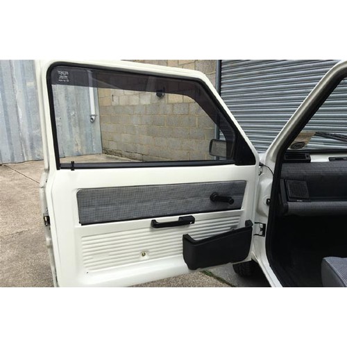 153 - 1987 FIAT PANDA BIANCA
REGISTRATION NO: D508 APF