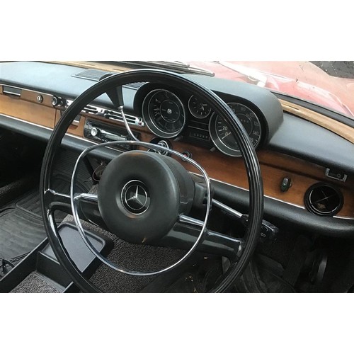 112 - 1972 MERCEDES-BENZ 280 SE
REGISTRATION NO: JUL 483K