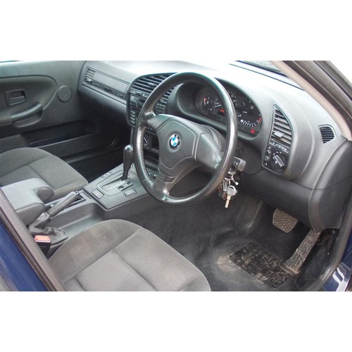 179 - 1997 BMW 318i
REGSITRATION NO: R809 FAN