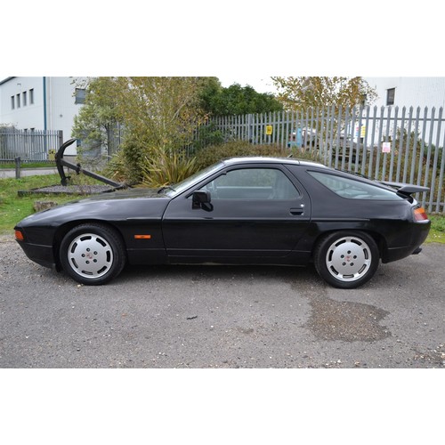 118 - 1990 PORSCHE 928 S4 AUTO
Registration No: 	GSU 449