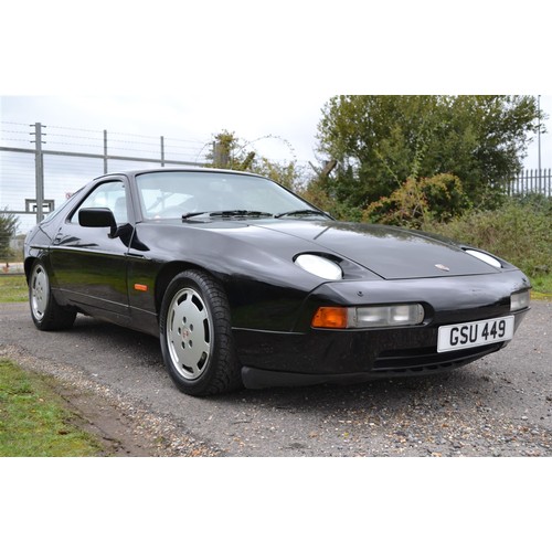 118 - 1990 PORSCHE 928 S4 AUTO
Registration No: 	GSU 449