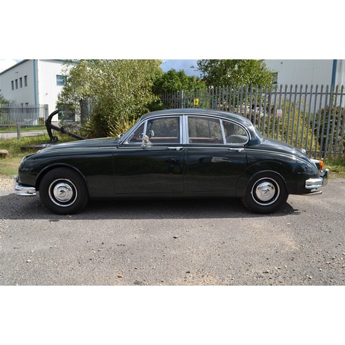 119 - 1963 JAGUAR MK II 3.4 WITH 5 SPEED GEARBOX AND PAS
Registration No: BRU 488A