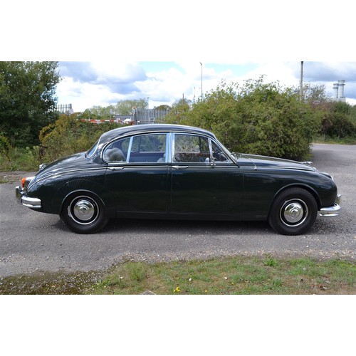 119 - 1963 JAGUAR MK II 3.4 WITH 5 SPEED GEARBOX AND PAS
Registration No: BRU 488A