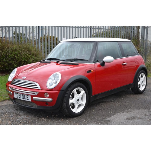 140 - 2001 MINI COOPER
Registration No: Y351 SLE