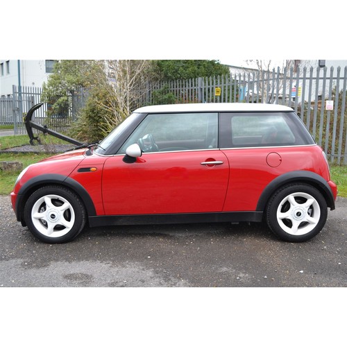 140 - 2001 MINI COOPER
Registration No: Y351 SLE