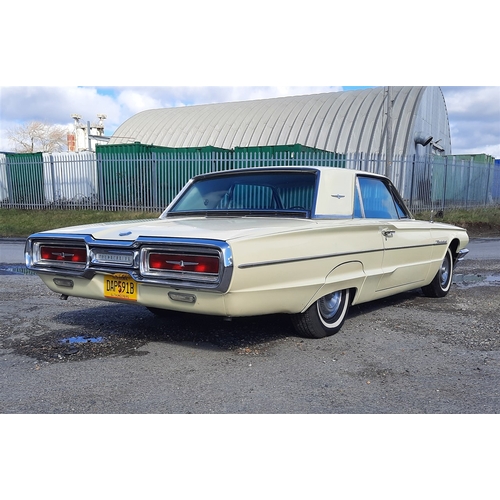 125 - 1964 FORD THUNDERBIRD
Registration No: DAP591B