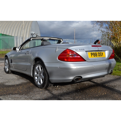 139 - 2003 MERCEDES-BENZ SL 500
Registration No: P88 OSY