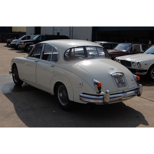 117 - 1961 JAGUAR MK 2 3.8 MANUAL
Registration No: Applied For