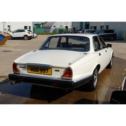 102 - 1985 JAGUAR SERIES 3 XJ6
Registration No: KOO 997