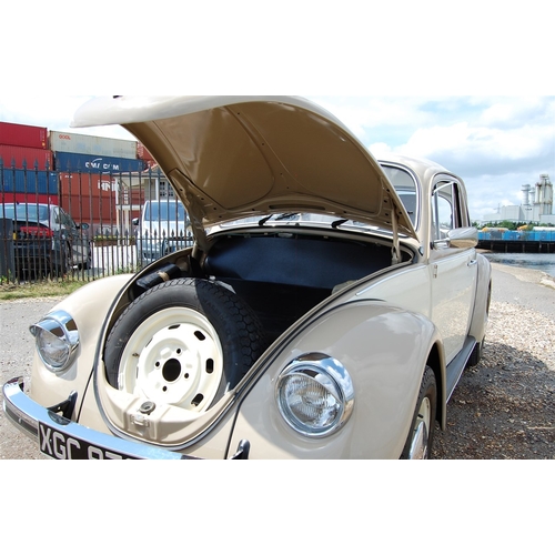 113 - 1975 VOLKSWAGEN BEETLE
Registration No: XGC978M