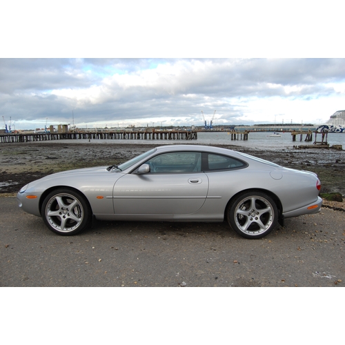 113 - 2000 JAGUAR XKR SILVERSTONE
Registration No: W465YBD