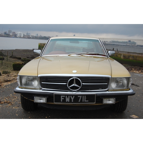 122 - 1979 MERCEDES 450 SLC AUTO
Registration No: FWY71L