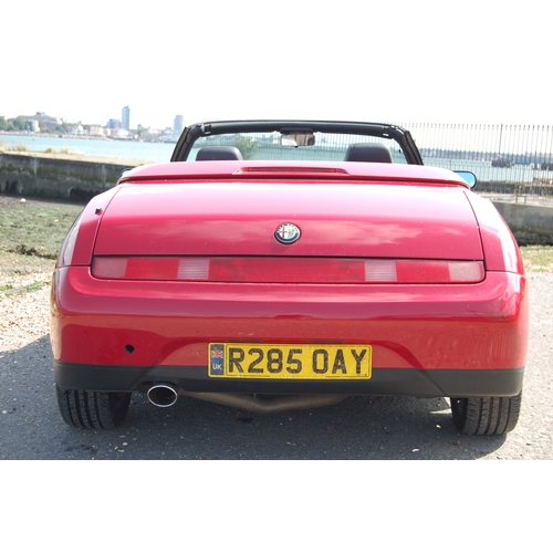 106 - 1997 ALFA ROMEO SPIDER 2.0
Registration No: R285OAY