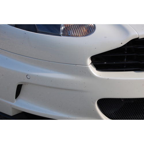 121 - 2012 ASTON MARTIN DBS VOLANTE V12 AUTO
Registration No: CY12VLA