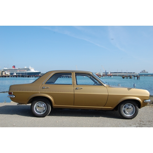 116 - 1971 VAUXHALL VIVA HC
Registration No: SCE867K