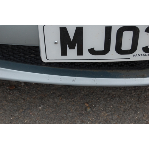 128 - 2003 MERCEDES SL500
Registration No: MJ03LNA