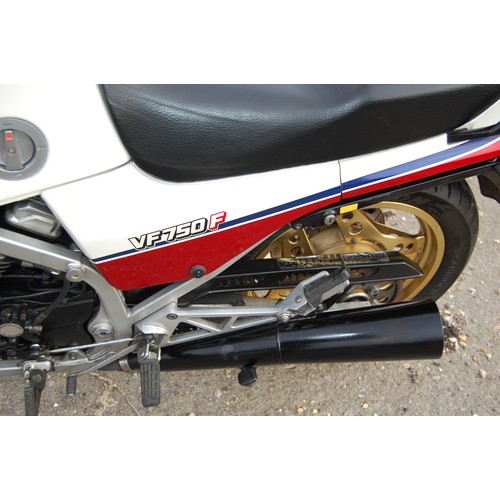 136 - 1986 HONDA VF 750 FD
Registration No: C630BDH