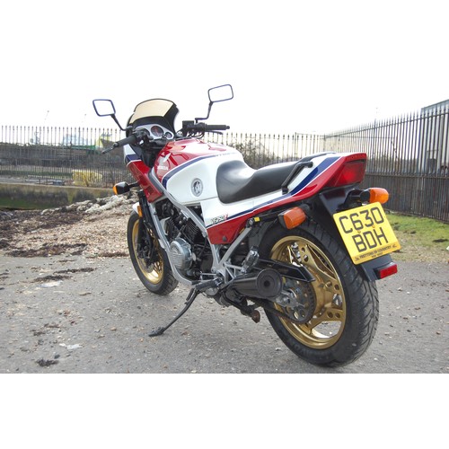 136 - 1986 HONDA VF 750 FD
Registration No: C630BDH