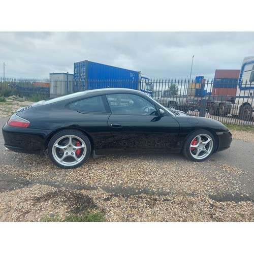 130 - 2001 PORSCHE 911 CARRERA 4
Registration No: GX51OMA