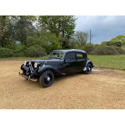 123 - 1955 Citroen Traction Avant Normale
Registration No: KSK176