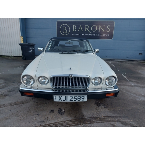 119 - 1985 JAGUAR XJ6 CONVERTIBLE MANUAL 
Registration No: XJI2589