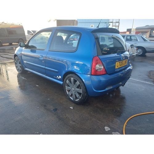 139 - 2005 RENAULT CLIO RENAULT SPORT 182 16V
Registration No: LT05LWX