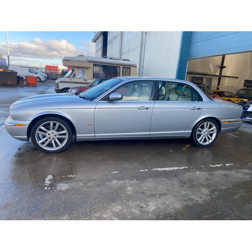 137 - 2007 JAGUAR SOVEREIGN 2.7
Registration No: KM07PKF