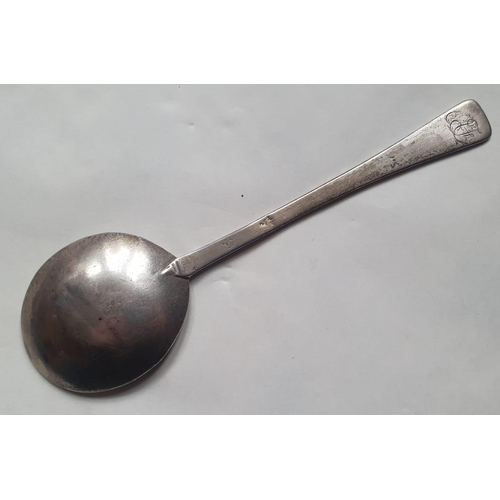 130 - A 17thC Puritan silver spoon, three crown marks to handle, 7