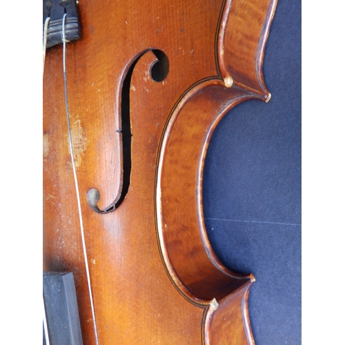 126 - An antique violin with bow in case, the violin having 14