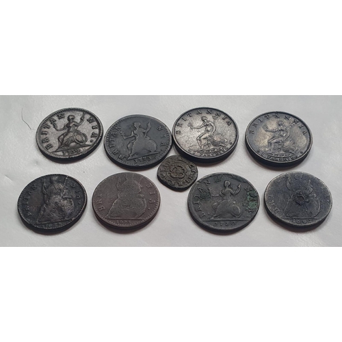 239 - A collection of better quality 17th, 18th & 19thC farthings, including a tin of William & Mary examp... 