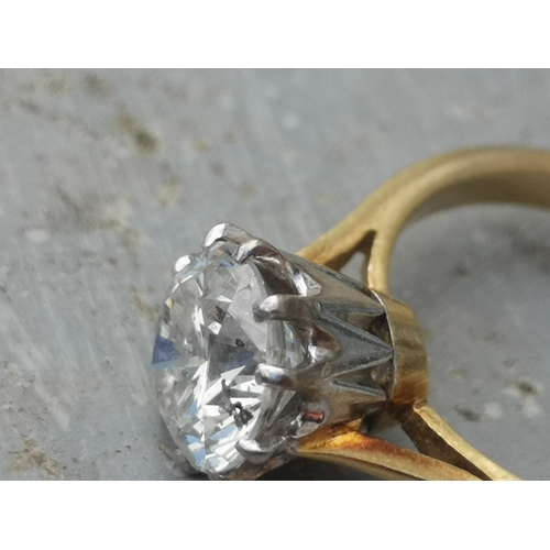 170 - A diamond solitaire ring, the claw set brilliant weighing approximately 2 carats, on 18ct shank.  Fi... 