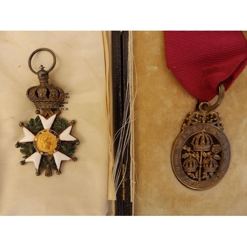 110 - The Most Honourable Order of the Bath, CB Civil, Companion's neck badge in case and French Legion of... 