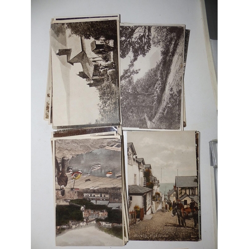 18 - Approximately 250 early 20thC postcards depicting Cornish views.