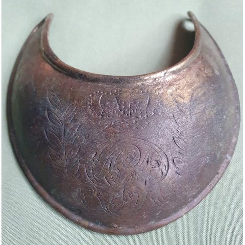 123c - A Georgian metal gorget, 4.2