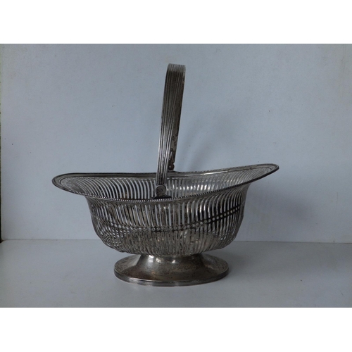 133 - A Dutch silver oval swing-handled basket, maker's mark 'GR', 11.25