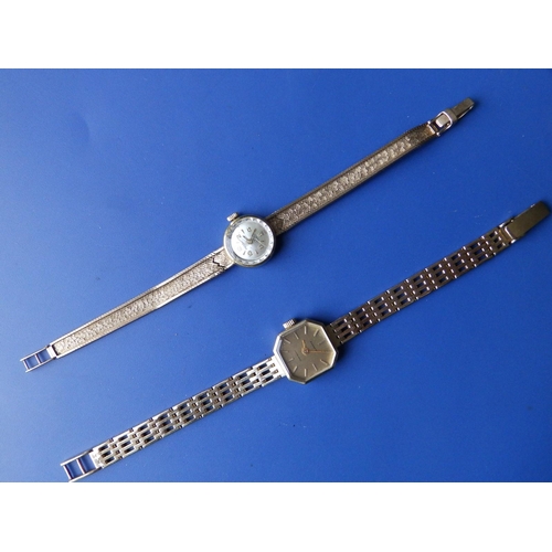 295 - A lady's 9ct gold Jean Renet quartz bracelet wrist watch and a lady's 9ct gold watch with damaged br... 