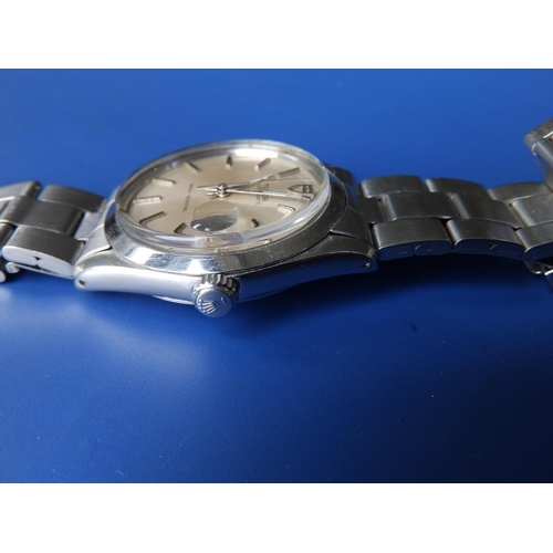 317 - A 1972 gent's stainless steel Tudor Oysterdate bracelet wrist watch, the silvered with centre second... 